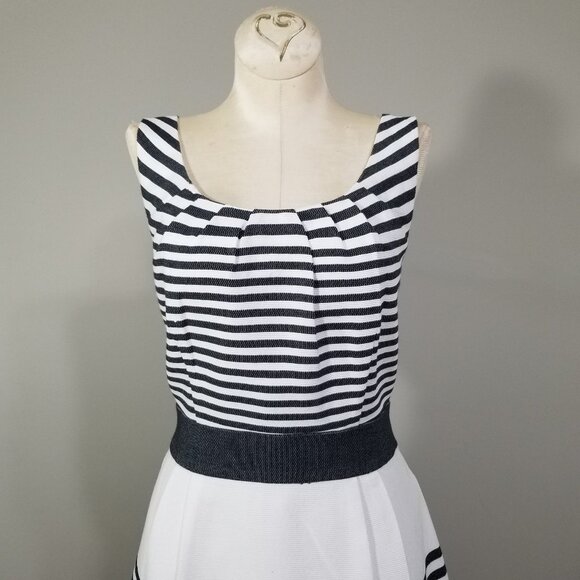 Banana Republic Sz 10 Black White Striped Fit Flare A Line Preppy Dress Pockets - Picture 2 of 12